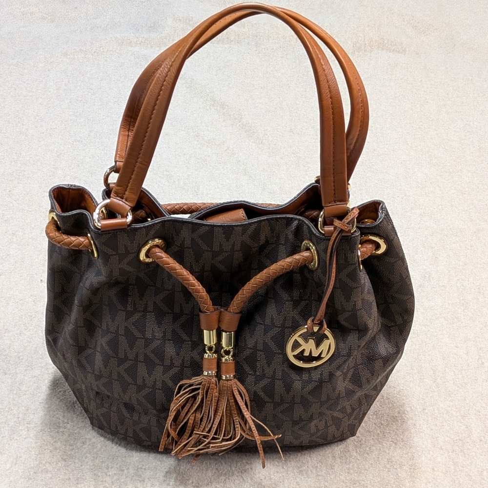 Like New* Stunning Michael Kors Jet Set Travel Gathered Tote Purse Handbag